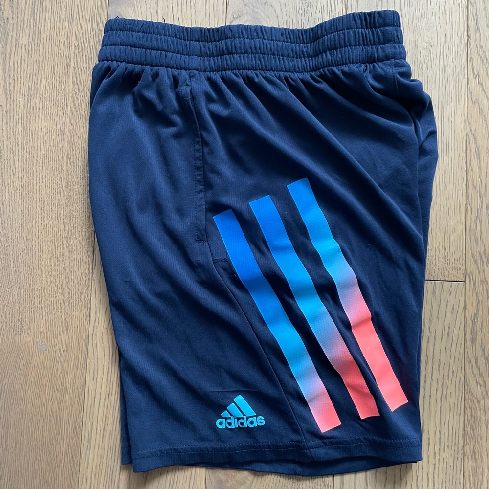 Adidas AEROREADY Boys' Navy Gradient Bold 3 Stripe Shorts - Picture 3 of 9